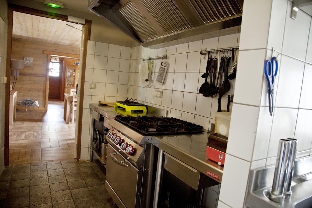 Chalet La Ferme De Noemie Mercury-Gémilly Rum bild