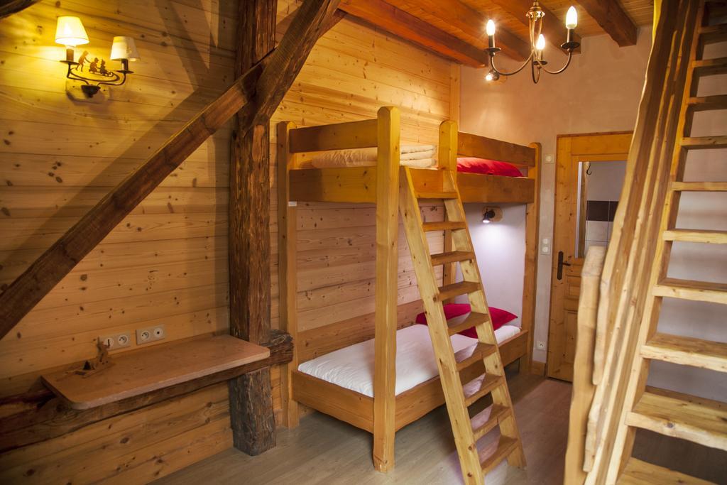Chalet La Ferme De Noemie Mercury-Gémilly Rum bild