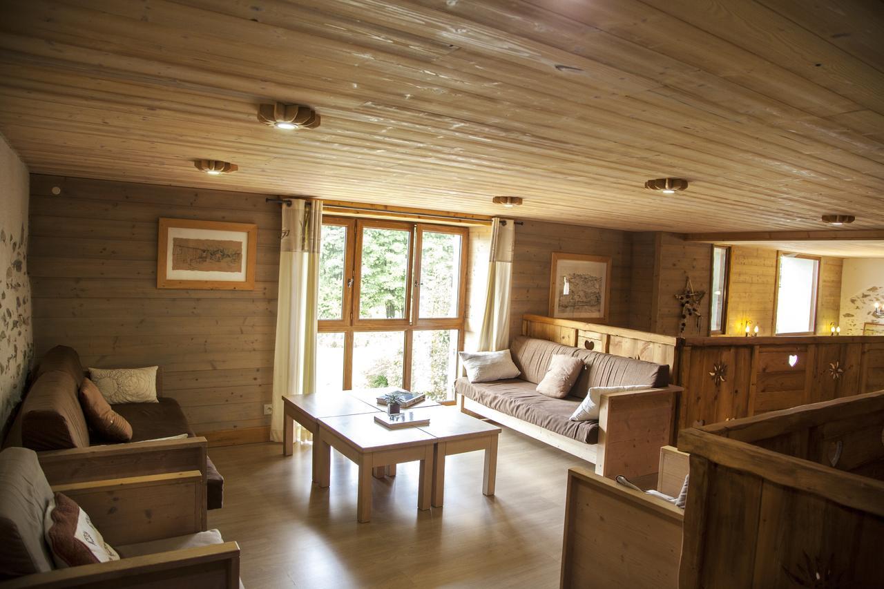 Chalet La Ferme De Noemie Mercury-Gémilly Exteriör bild